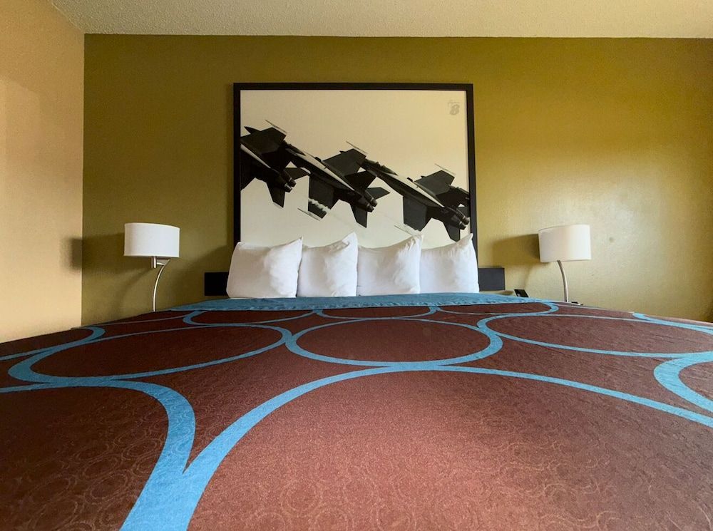 Standard Room, 1 King Bed, Non Smoking