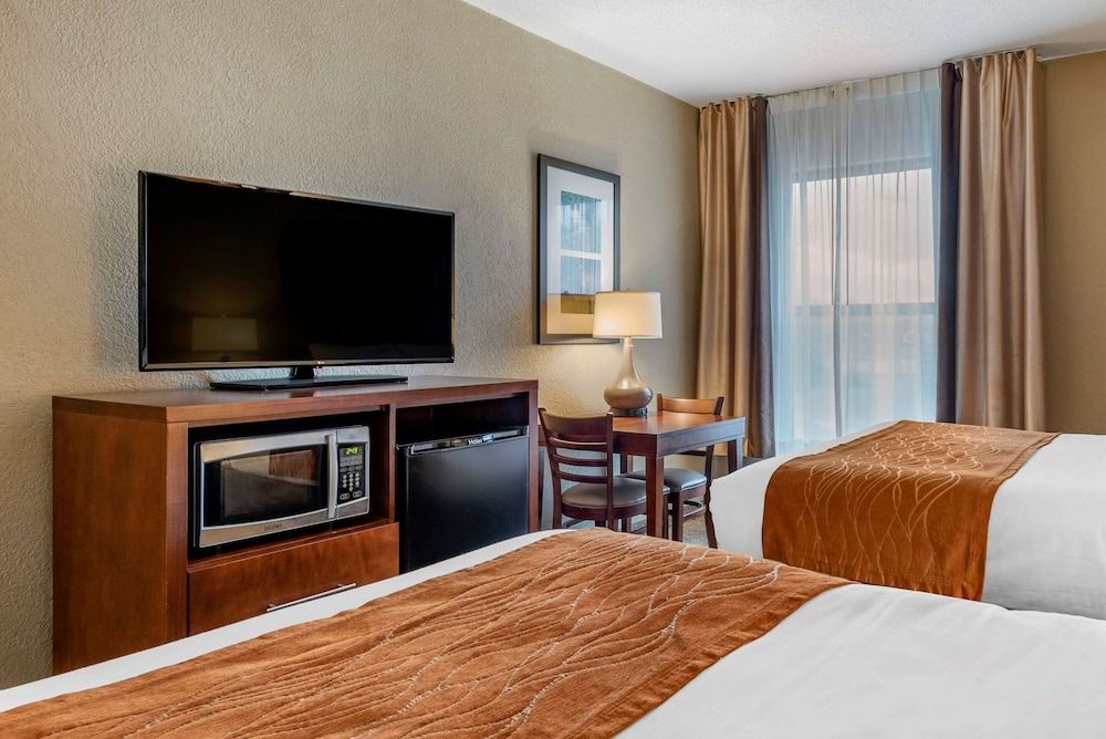 Standard Room, 2 Queen Beds, Non Smoking