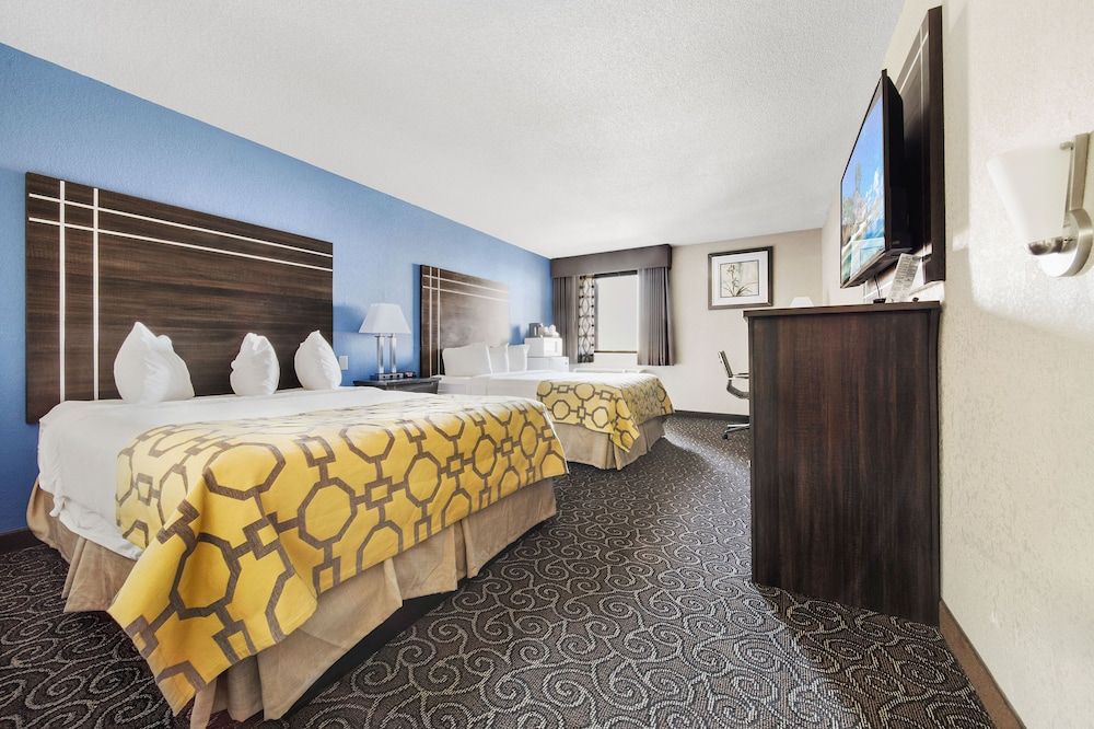Standard Room, 2 Queen Beds, Non Smoking