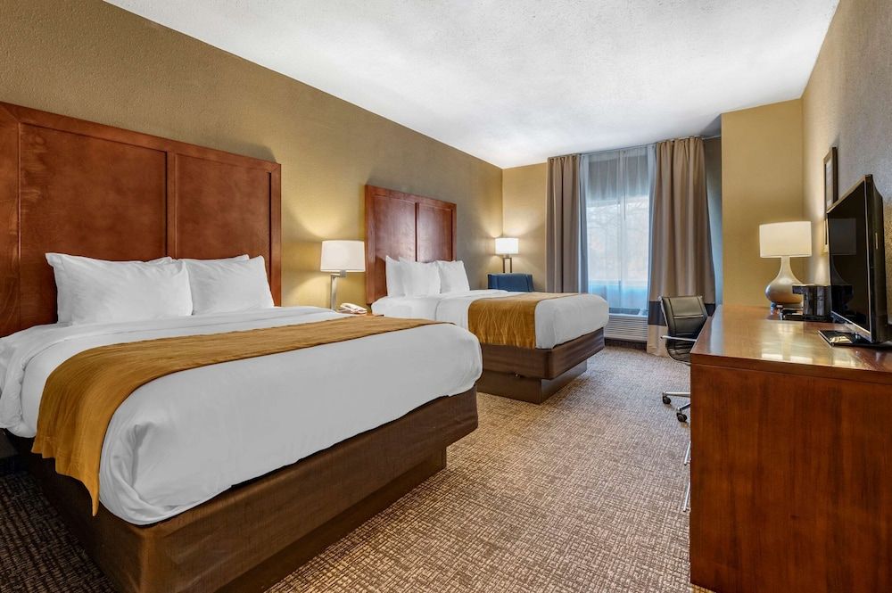 Standard Room, 2 Queen Beds, Accessible, Non Smoking