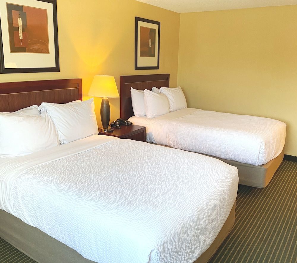 Quality Inn West Lafayette - University Area Standard Room, 2 Double Beds, Non Smoking 4