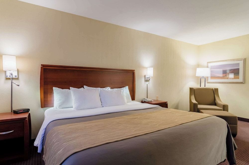 Standard Room, 1 King Bed, Non Smoking
