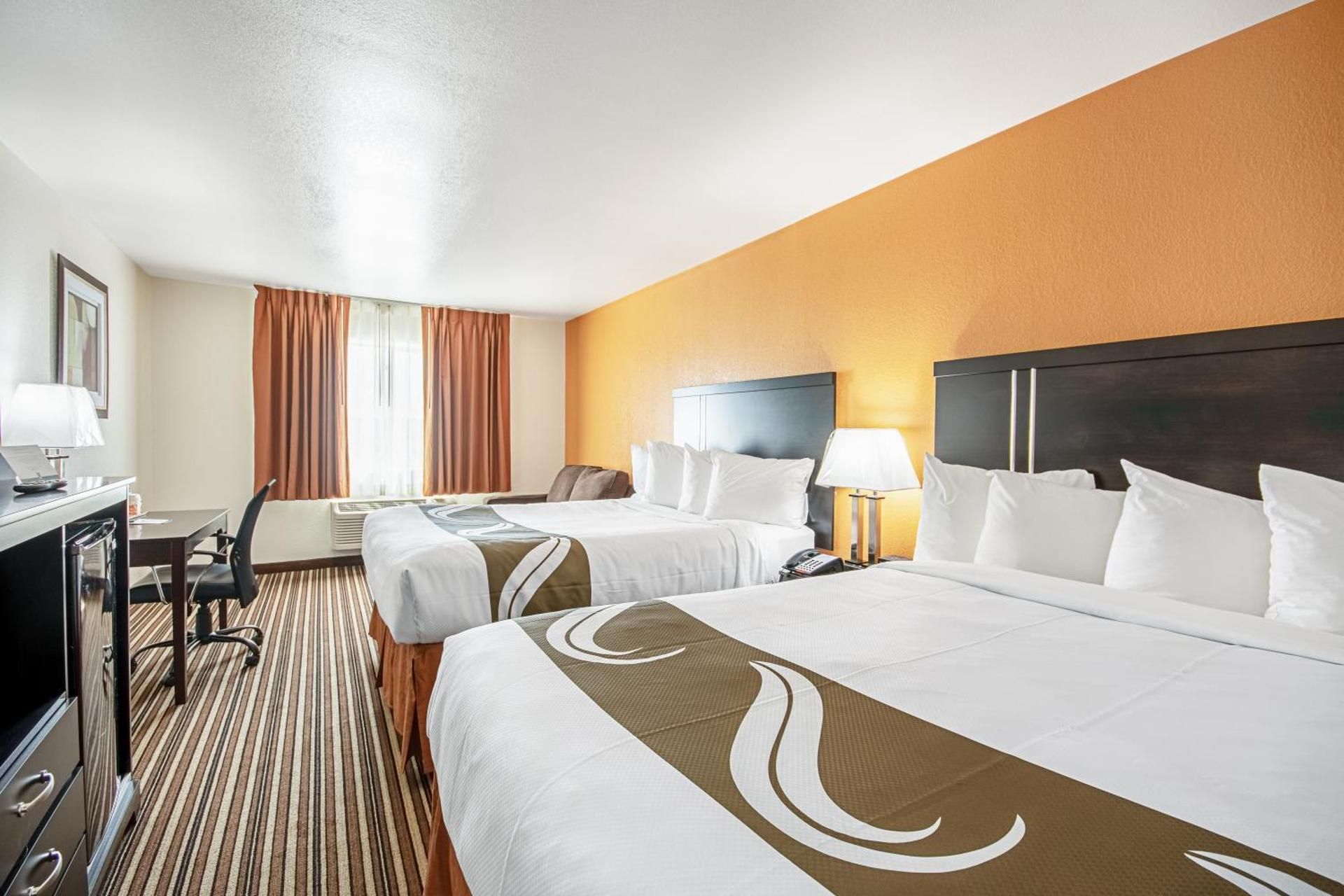 Queen Room with Two Queen Beds and Sofa Bed - Non-Smoking