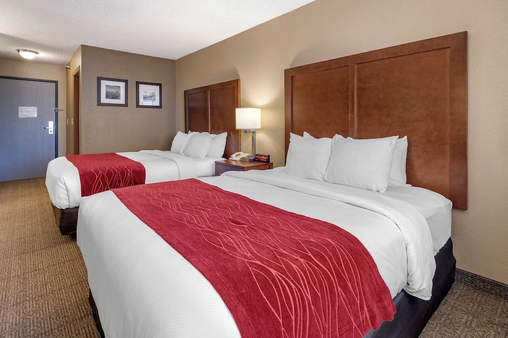 Standard Room, 2 Queen Beds, Non Smoking