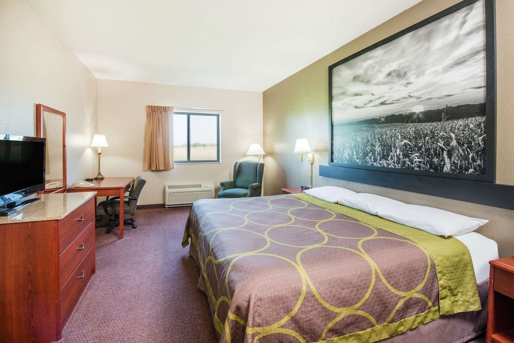Standard Room, 1 King Bed