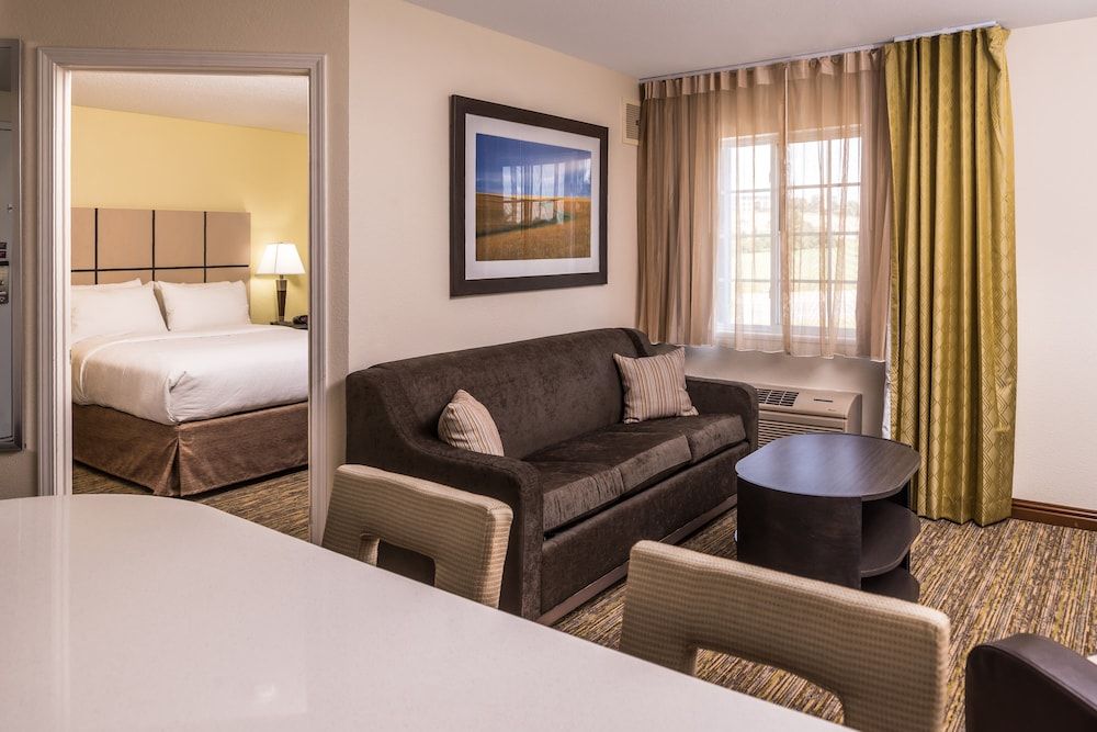 Room, 1 Queen Bed, Accessible (Hearing)
