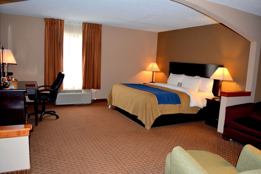 Suite, 1 King Bed