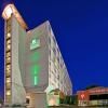 Holiday Inn Manhattan at the Campus by IHG