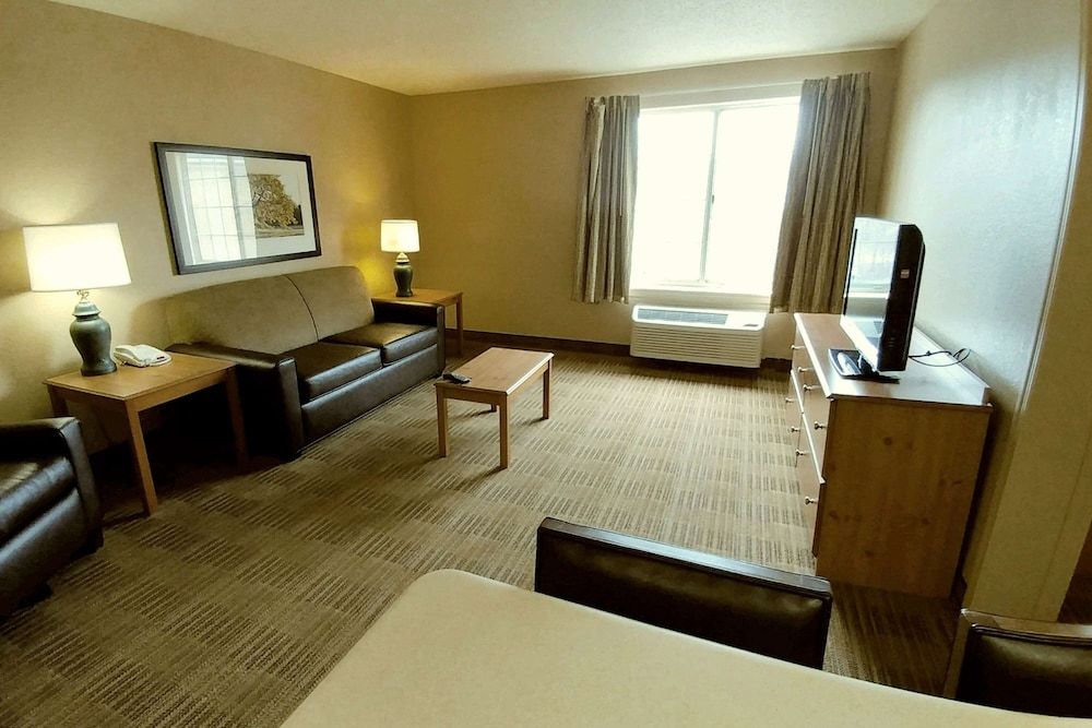 Extended Stay America Suites Kansas City Overland Pk Nall Av Suite, 1 King Bed with Sofa bed, Non Smoking 5