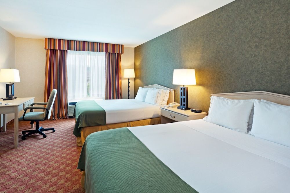 Suite, 2 Queen Beds