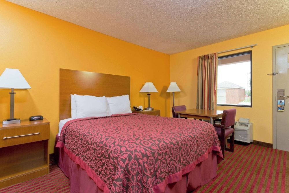 Room, 1 King Bed, Accessible, Non Smoking