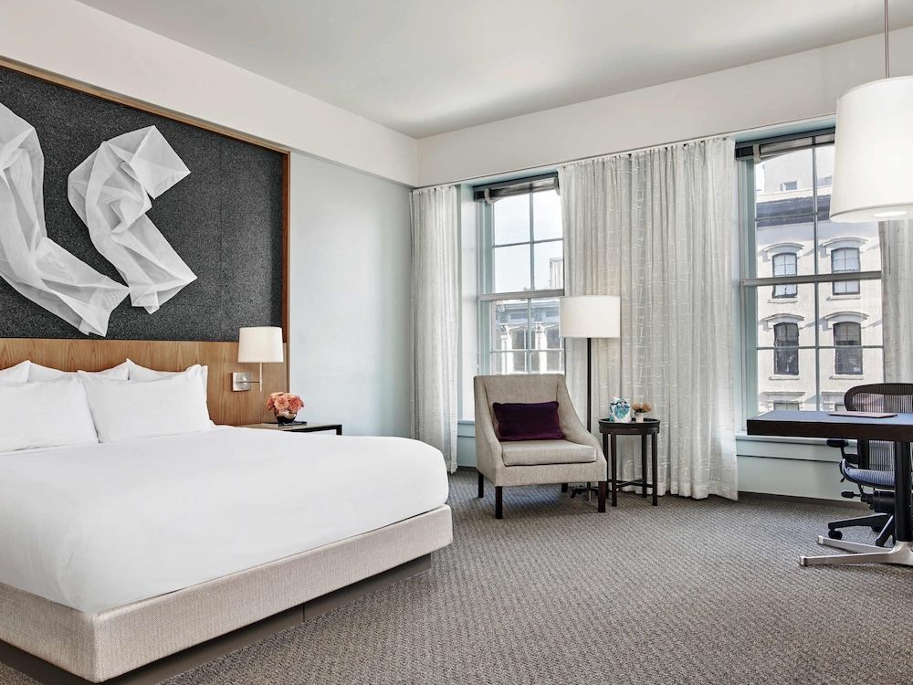 Luxury Room, 1 King Bed