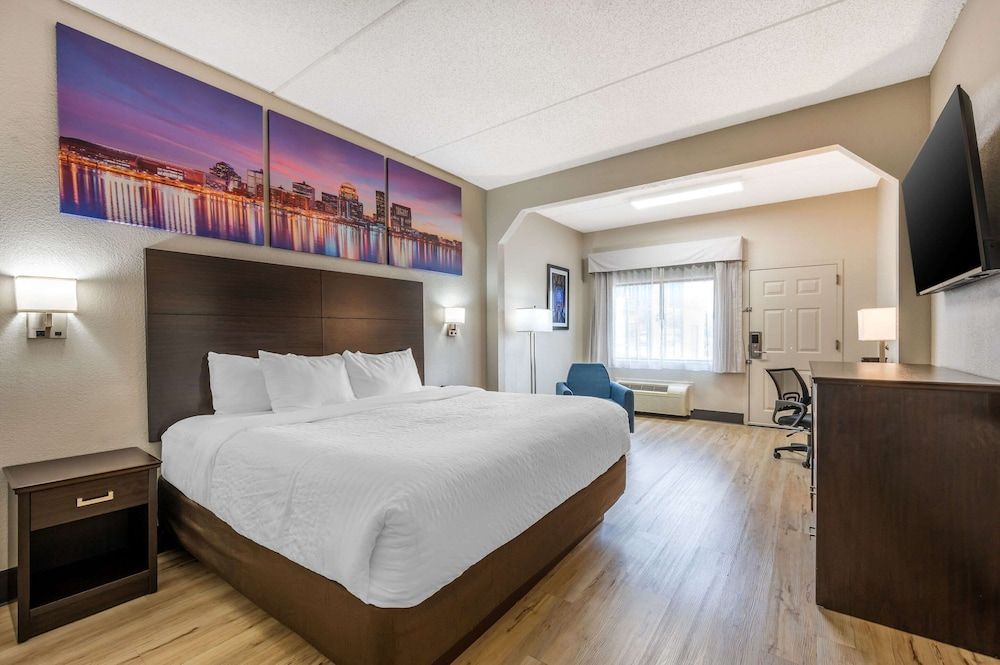 Room, 1 King Bed, Accessible, Non Smoking