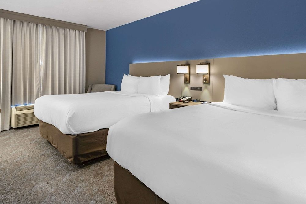 Room, 2 Queen Beds, Accessible, Non Smoking