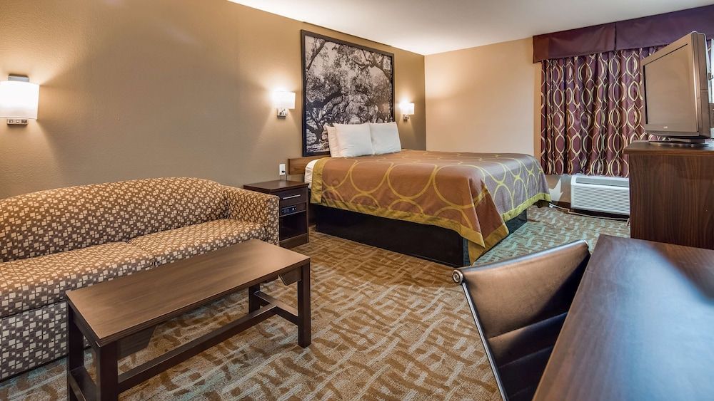 Standard Room, 1 King Bed, Non Smoking, Refrigerator & Microwave (2nd Floor;with Sofabed)