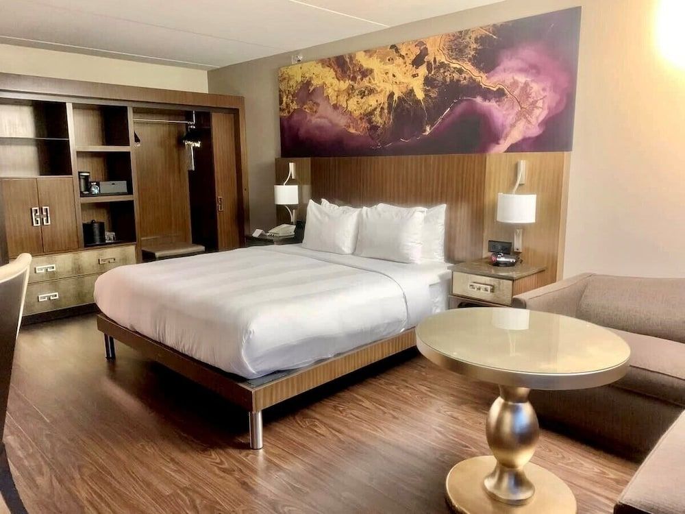 King Room, City View