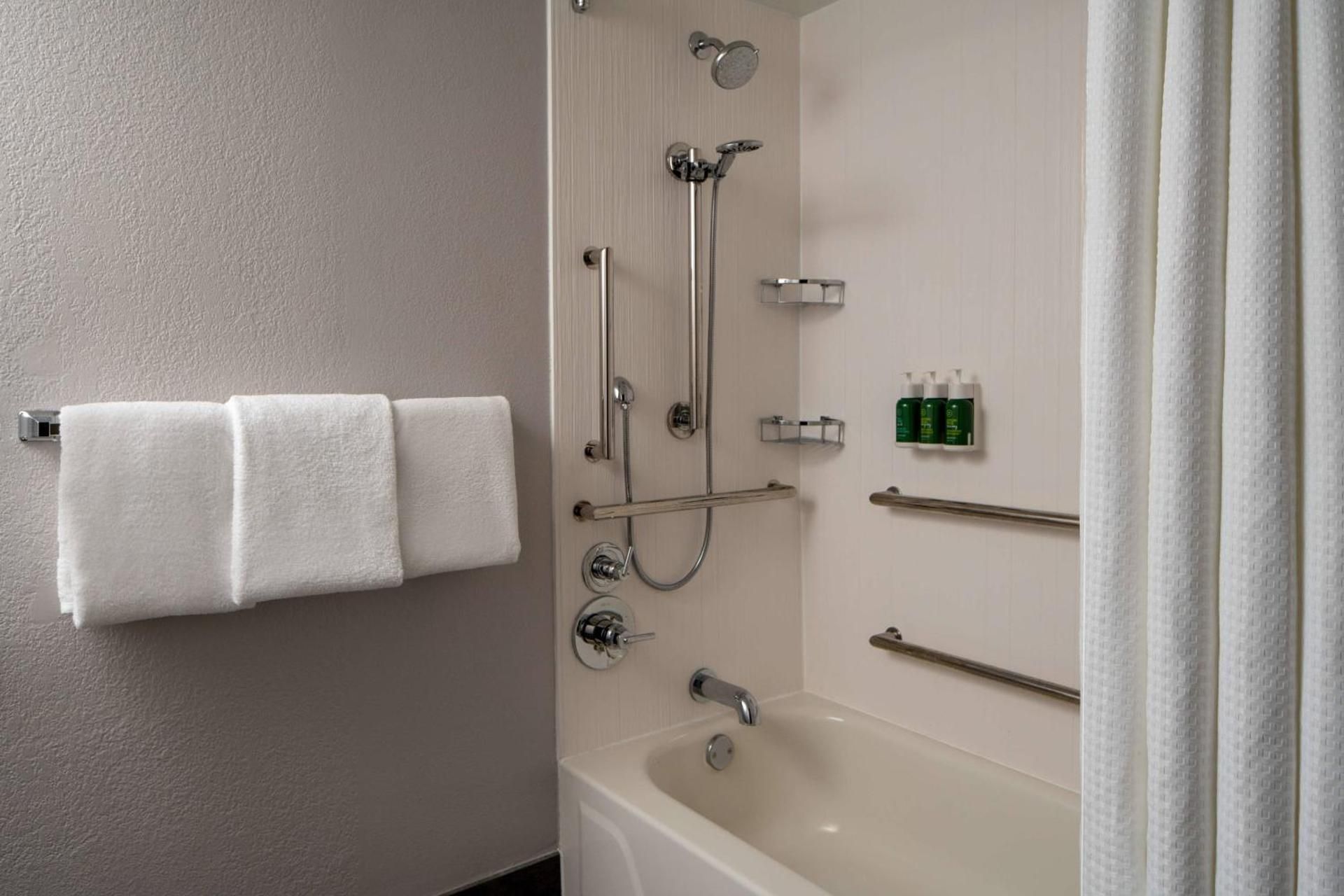 Queen Room with Two Queen Beds and Adapted Tub - Mobility and Hearing Accessible