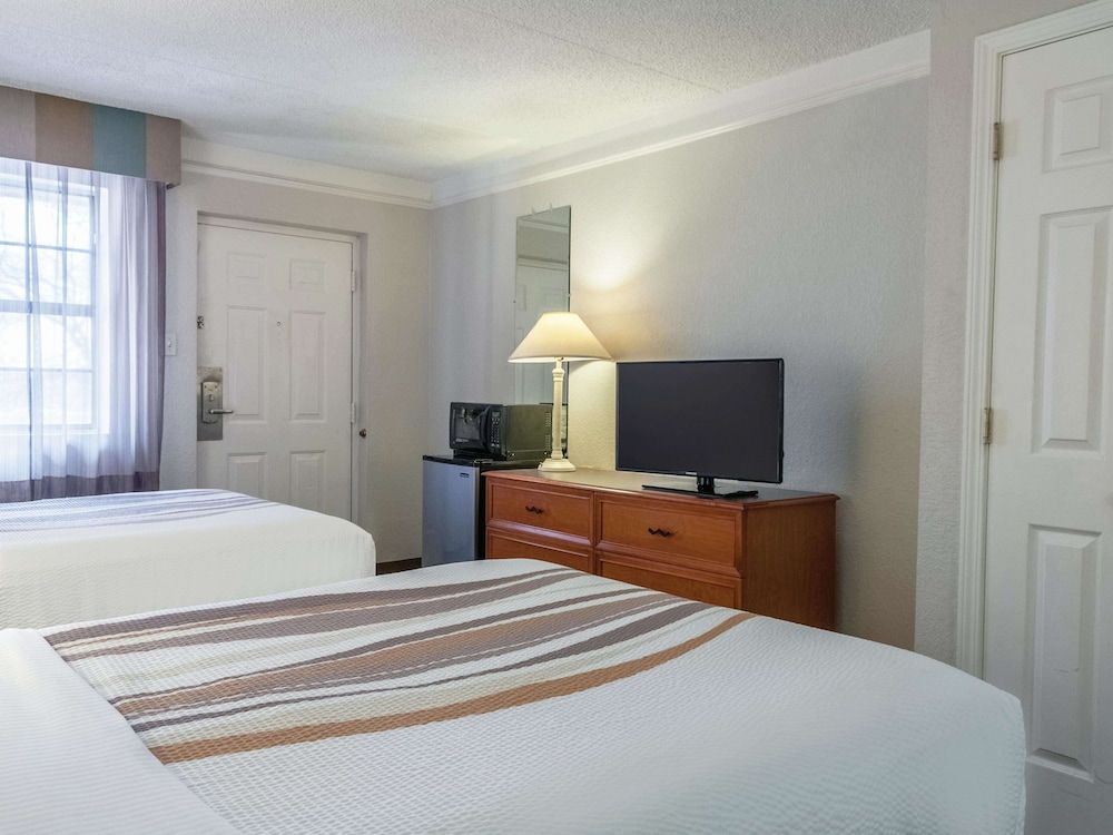 Deluxe Room, 2 Double Beds
