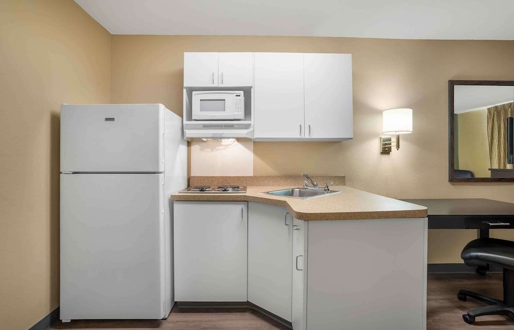 Extended Stay America Select Suites New Orleans Airport Studio Suite, 1 Queen Bed, Non Smoking 5