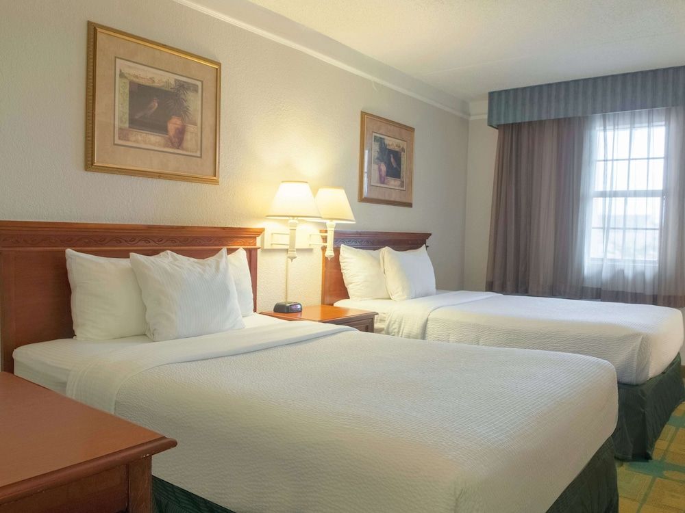 La Quinta Inn by Wyndham New Orleans Veterans / Metairie Room, 2 Double Beds, Non Smoking