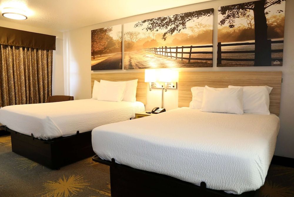 Standard Room, 2 Queen Beds, Smoking