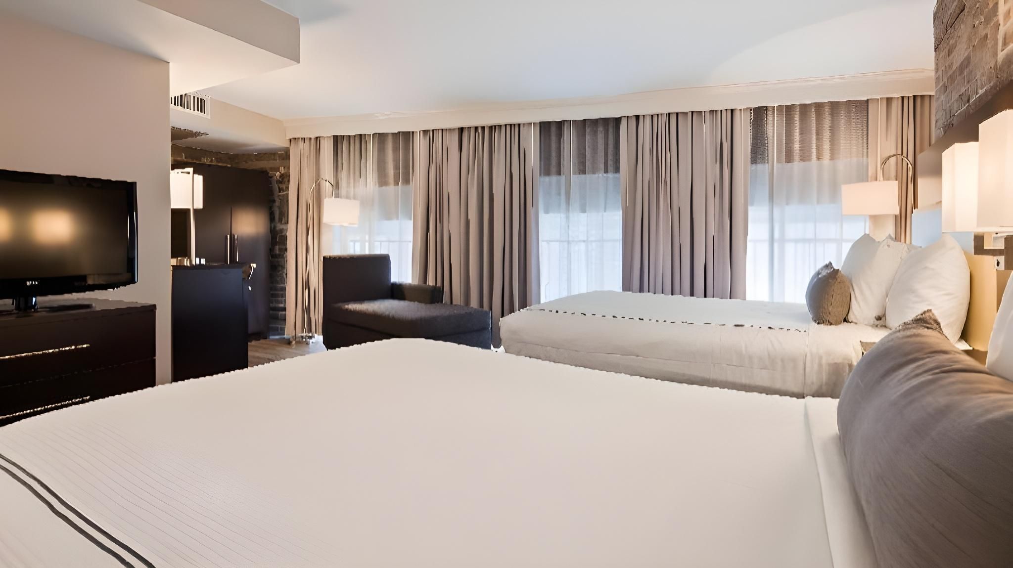 2 Double Beds, Non-Smoking, Bathrobe And Slippers, High Speed Internet Access, Coffee Maker, Full Br