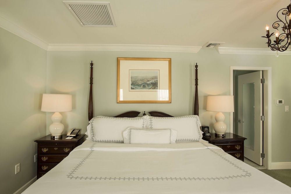 Suite (French Quarter)