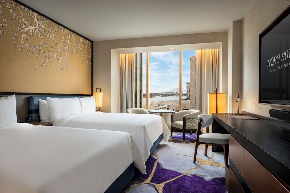 Nobu Luxury Room, 2 Queens, City View