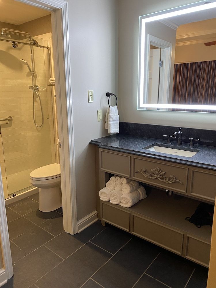 Deluxe Room, 2 Queen Beds