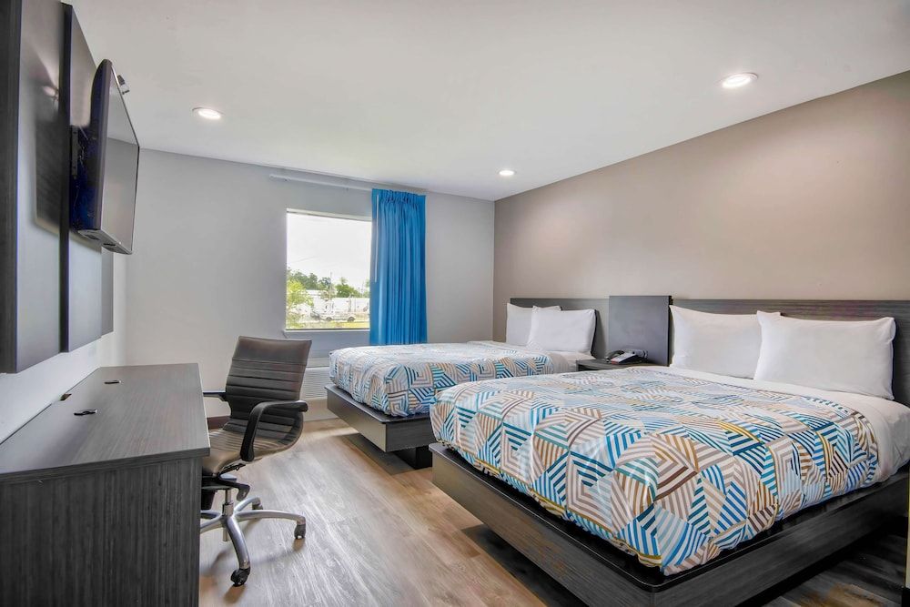 Standard Room, 2 Double Beds, Smoking