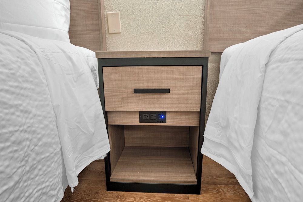 Red Roof Inn West Monroe Standard Room, 2 Double Beds (Smoke Free) 3