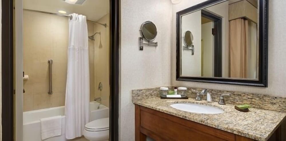 undefined Comfort Inn Boston 7