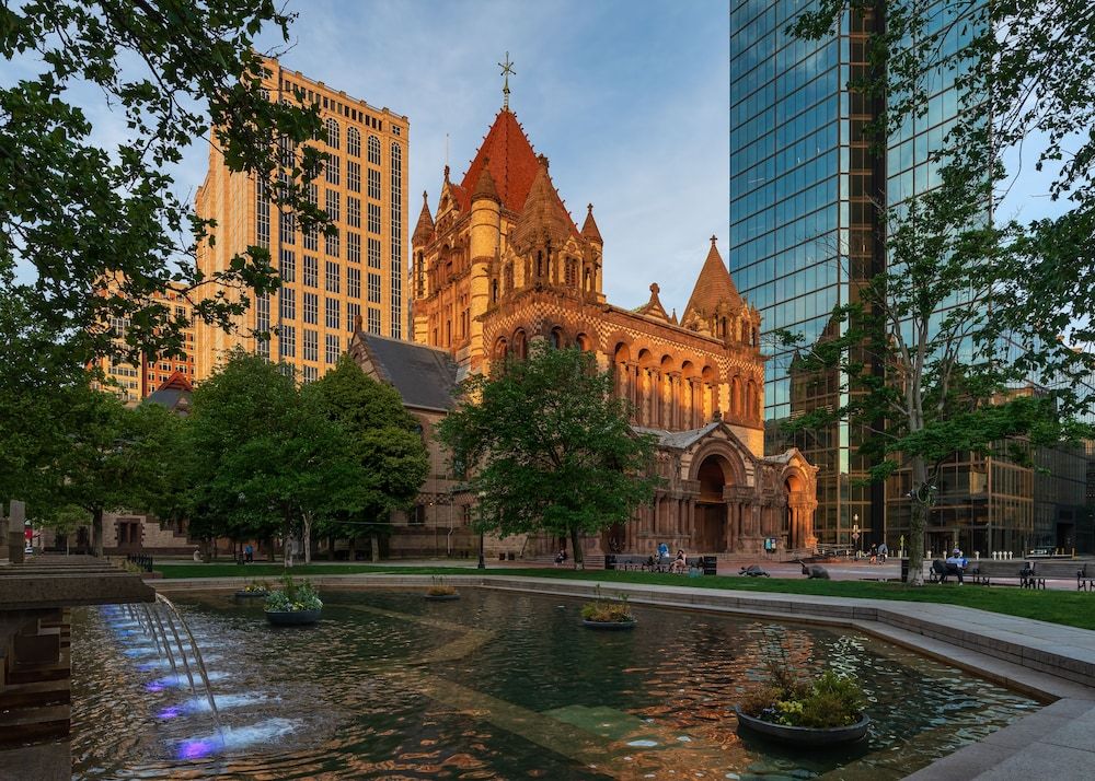 undefined Courtyard by Marriott Boston Copley Square 9