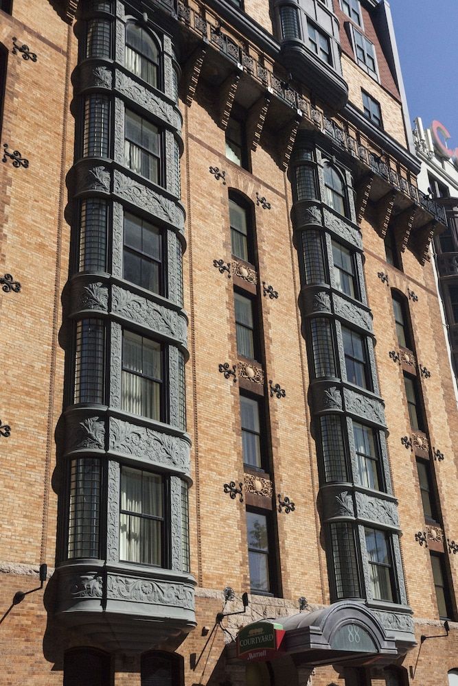 undefined Courtyard by Marriott Boston Copley Square 3