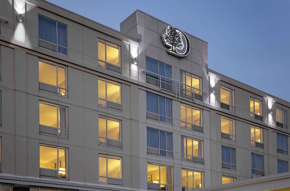 undefined DoubleTree by Hilton Hotel Boston Bayside 6