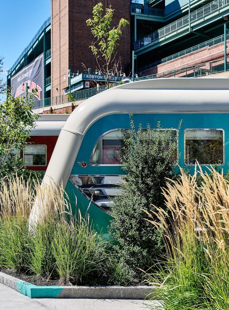 undefined The Verb Hotel 10