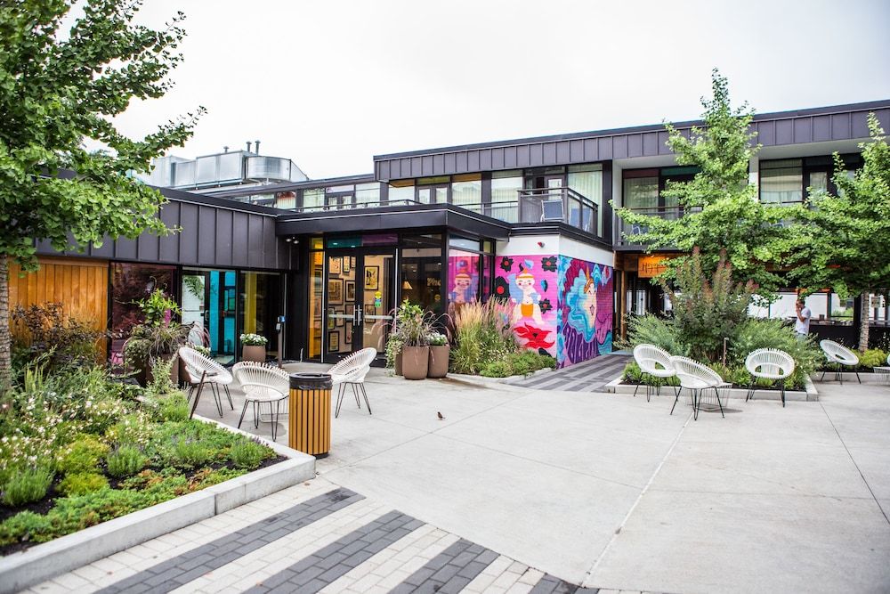 undefined The Verb Hotel 8