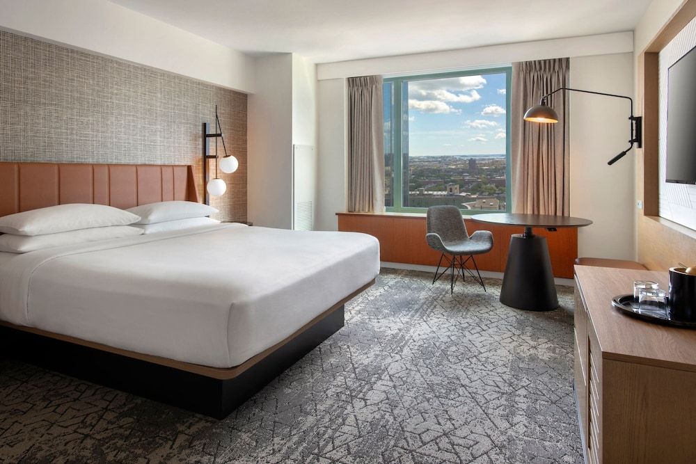 Premium Room, 1 King Bed