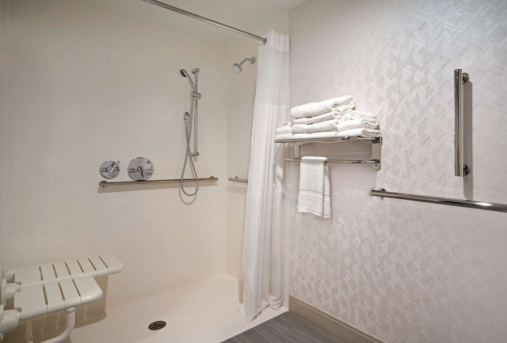 Room, 1 Queen Bed, Accessible, Non Smoking
