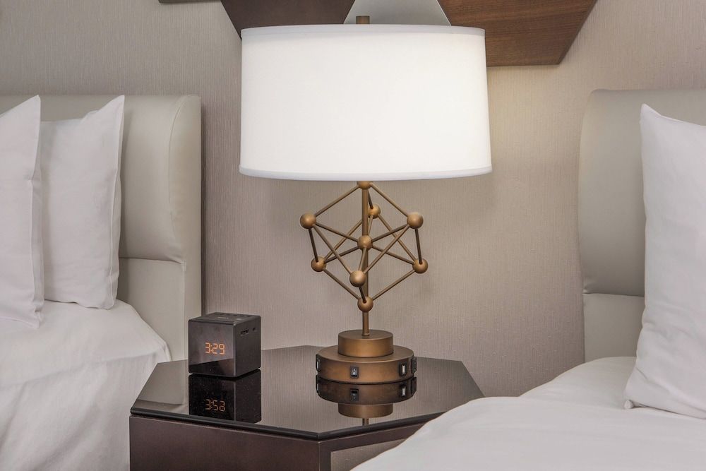 Deluxe Room, 2 Queen Beds, Non Smoking