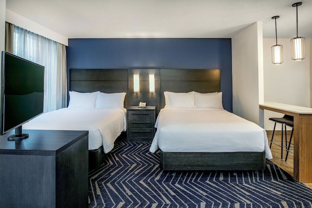 Studio, Multiple Beds (Hearing Accessible)