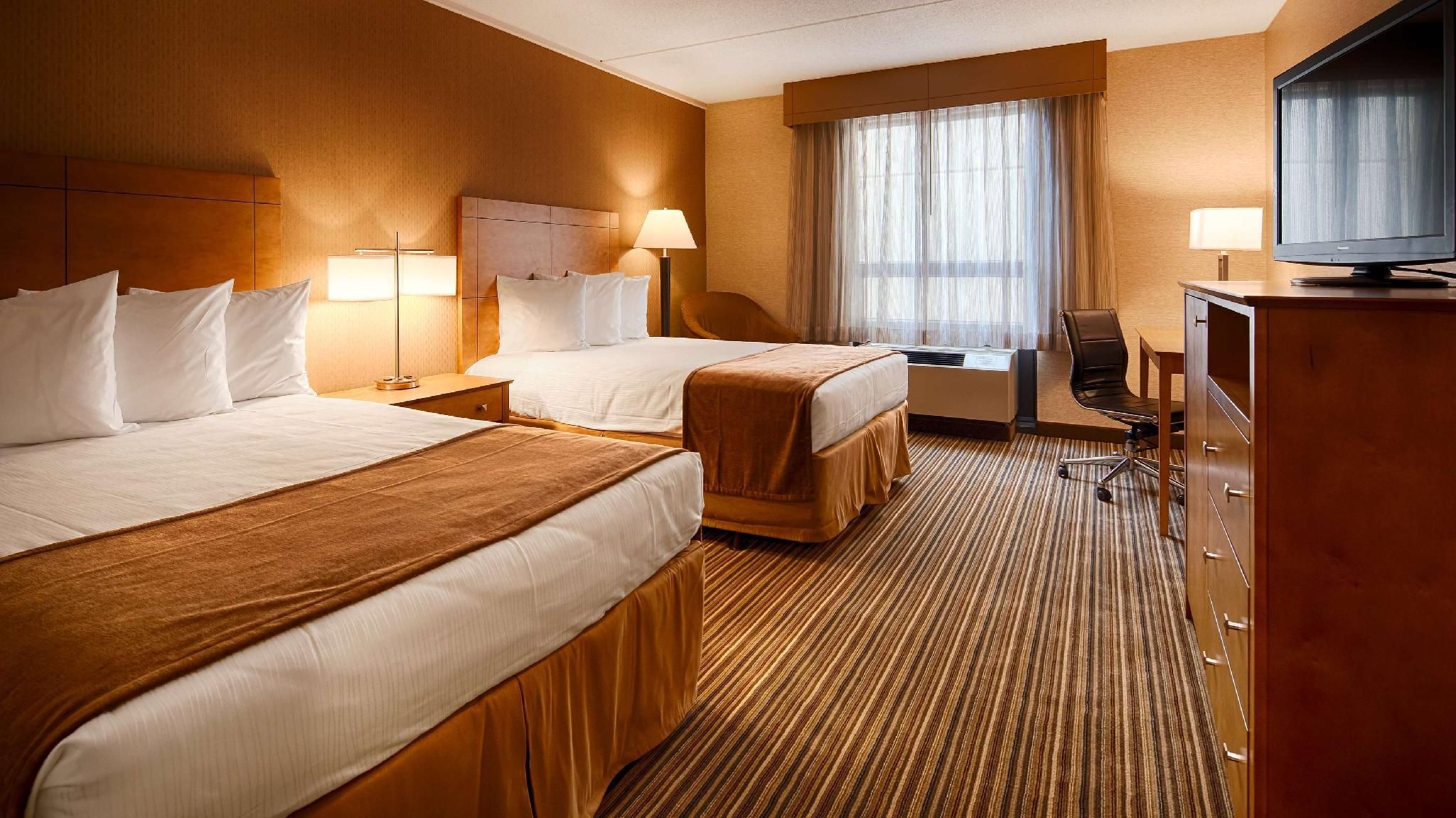 Best Western Royal Plaza Hotel & Trade Center 2 Double Beds, NonSmoking, Deluxe Room 2