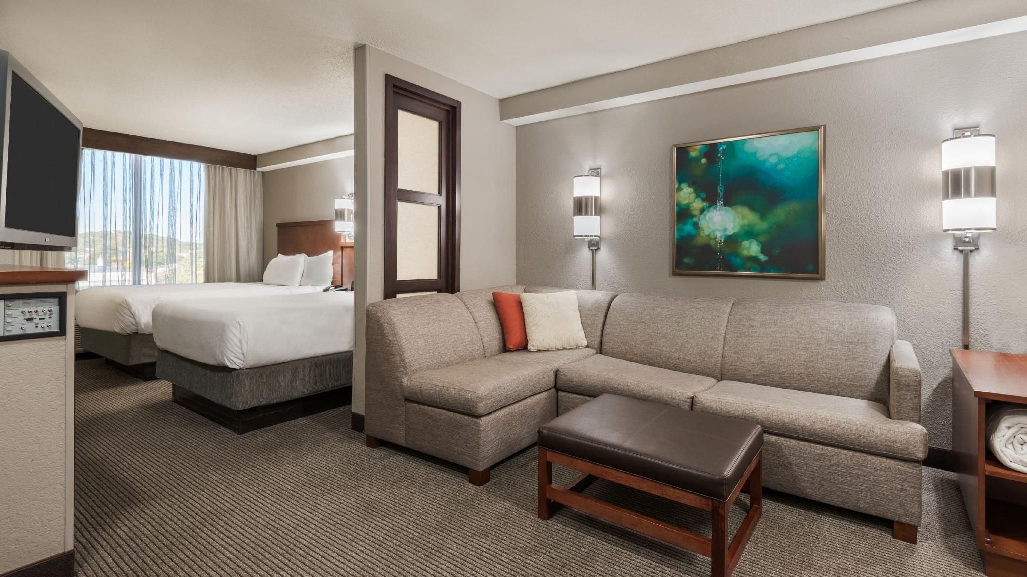 Two Double Beds (with sofa bed)