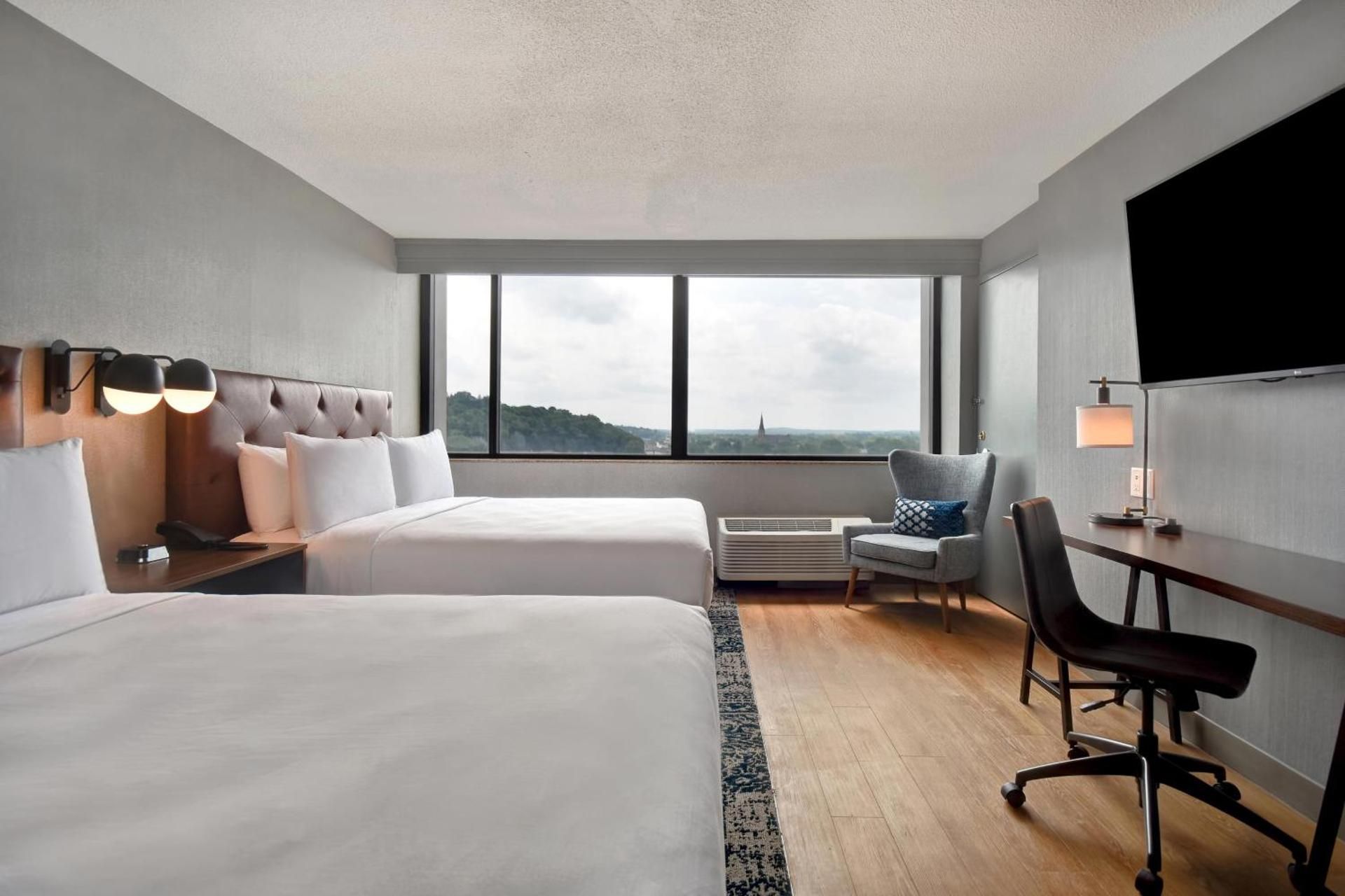 Queen Room with Two Queen Beds and Adapted Tub - Mobility and Hearing Accessible