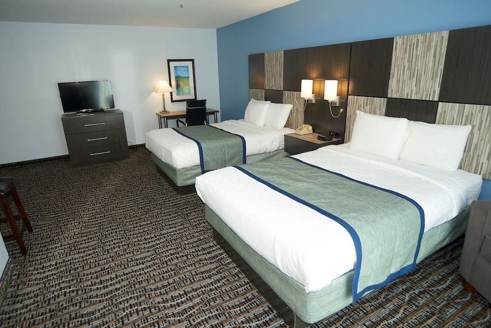 Suite, 2 Queen Beds