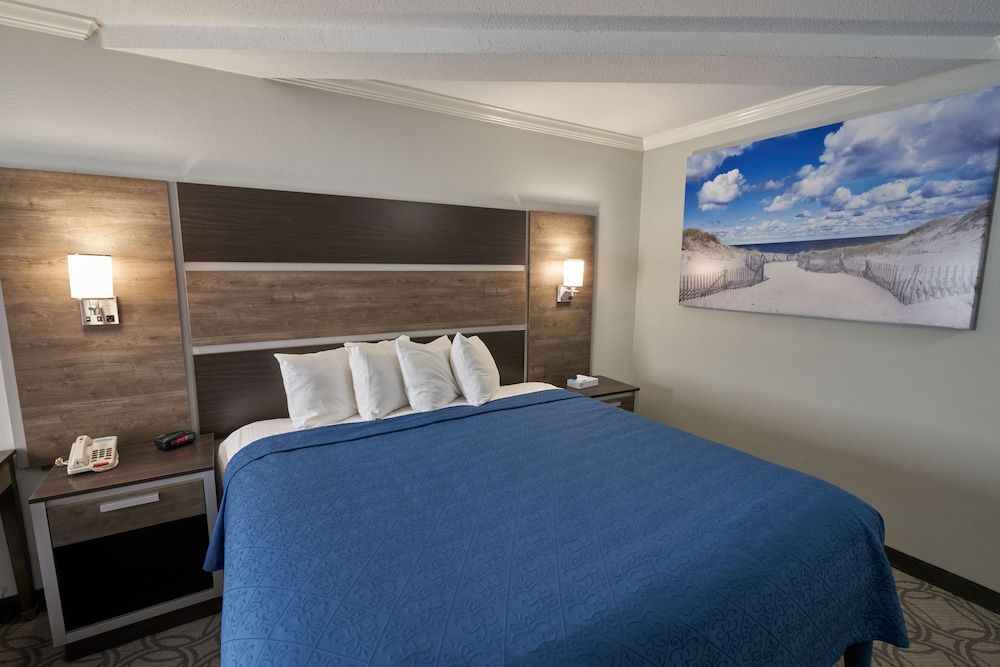 Superior Room, 1 King Bed, Non Smoking