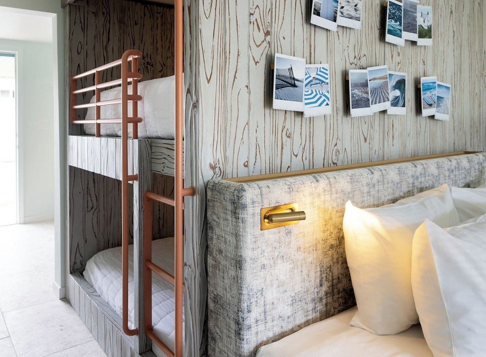 Suite, Pool View (King and Bunk)