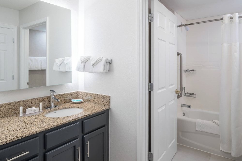 Suite, 2 Bedrooms, Non Smoking