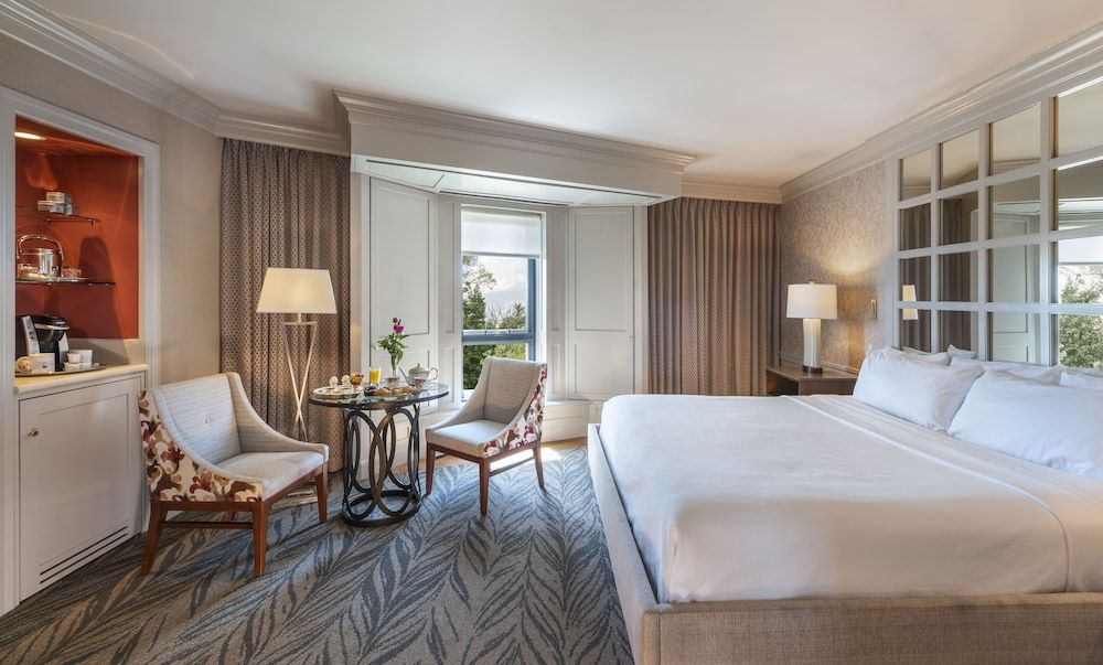 Beechwood Hotel Standard Room, 1 King Bed 3