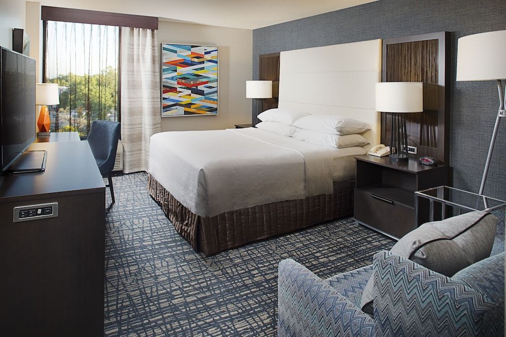 Standard Room, 1 King Bed